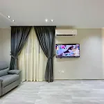 شقق فندقية بالدقى